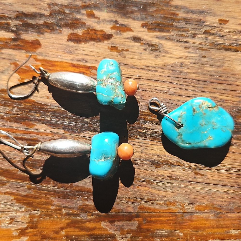 Vintage Turquoise Drop Earrings and Pendant Set , Natural Stones